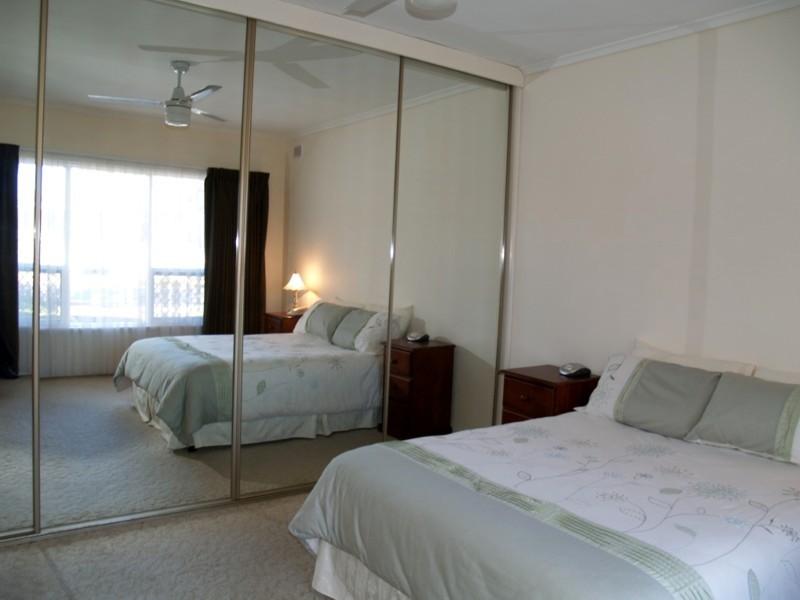 17 Stewart Avenue, Hackham SA 5163