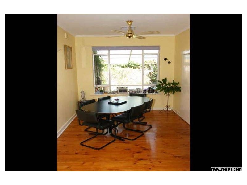 16 First Avenue, Moana SA 5169