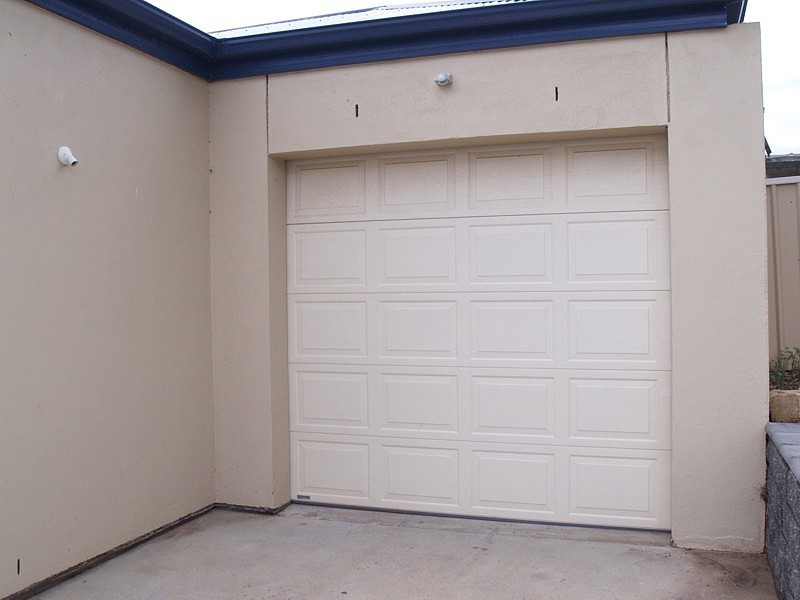 72 Scenic Way, Hackham SA 5163