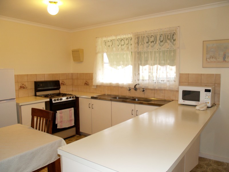 41 Amsterdam Road, Hackham West SA 5163