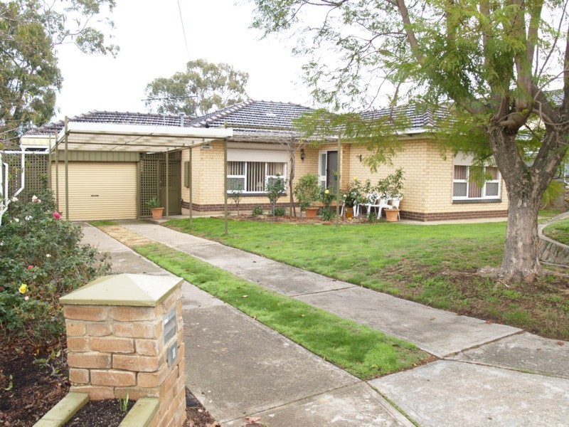 11 Melinda Road, Hackham SA 5163