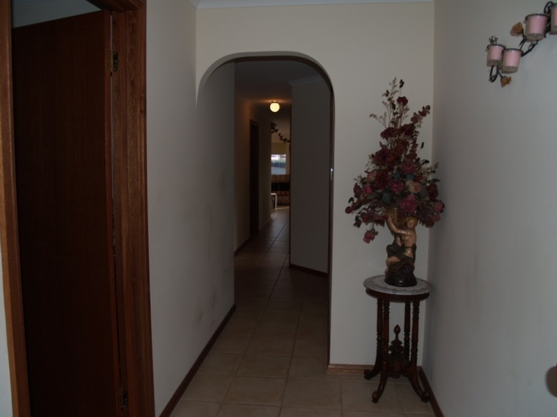 585a States Road, Hackham SA 5163