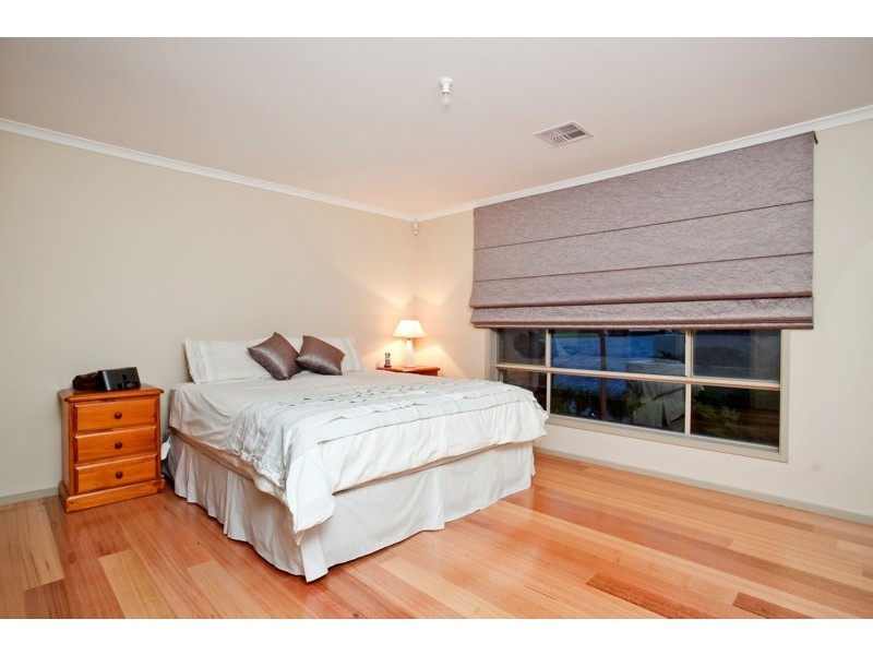 17 Tennyson Street, Seaford Rise SA 5169