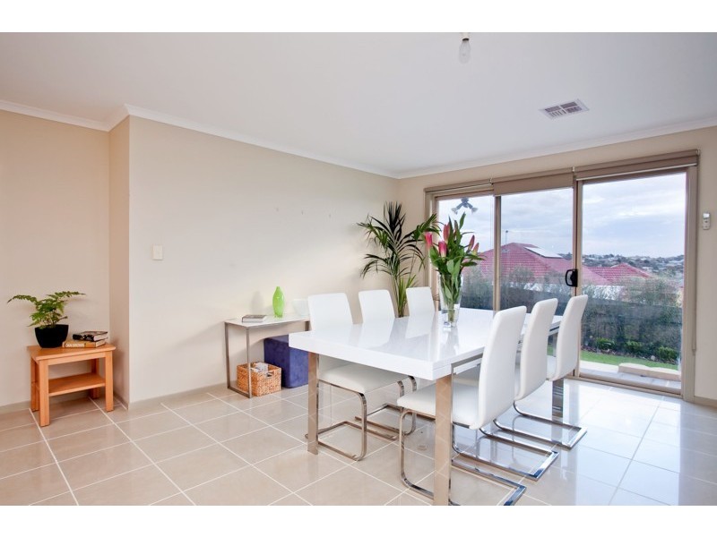 17 Tennyson Street, Seaford Rise SA 5169