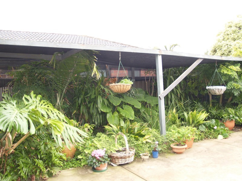 18 Oakhill Crescent, Morphett Vale SA 5162