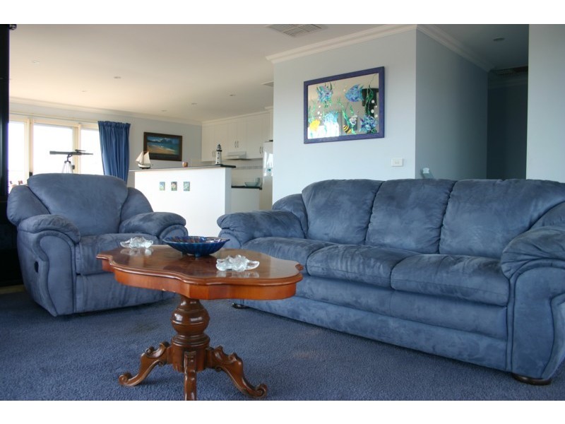 8 Falie Street, Port Broughton SA 5522