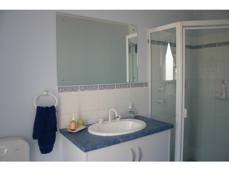 8 Falie Street, Port Broughton SA 5522