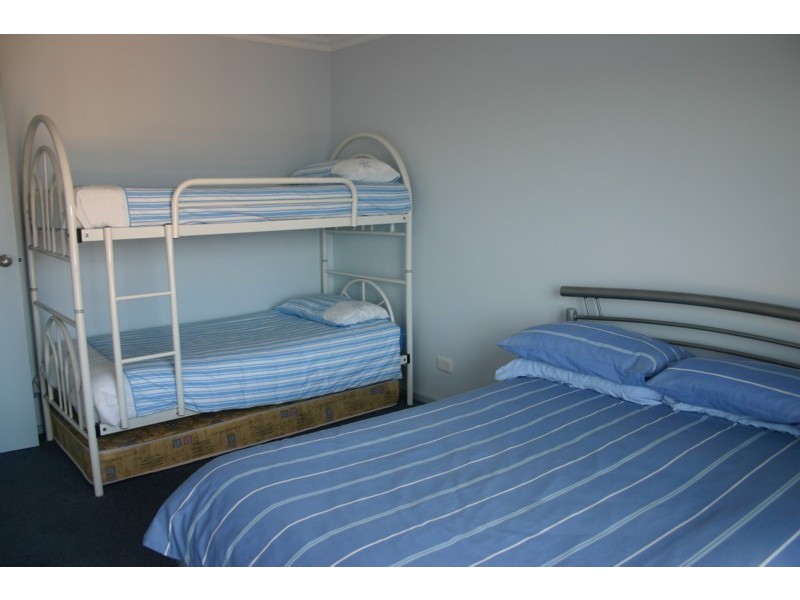 8 Falie Street, Port Broughton SA 5522