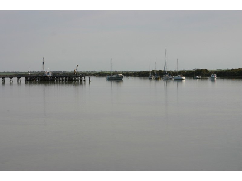 8 Falie Street, Port Broughton SA 5522