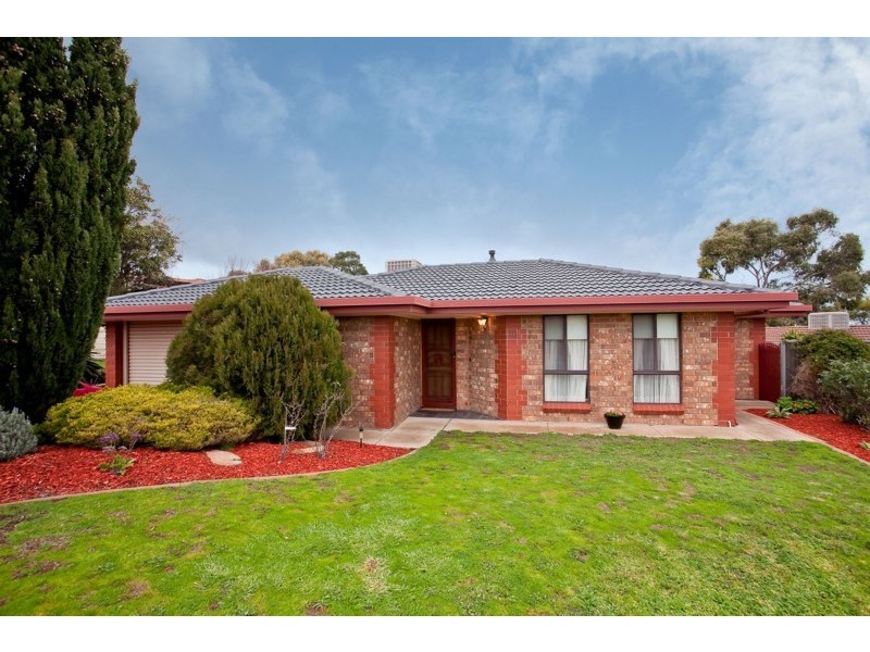 10 Arachne Drive, Hallett Cove SA 5158