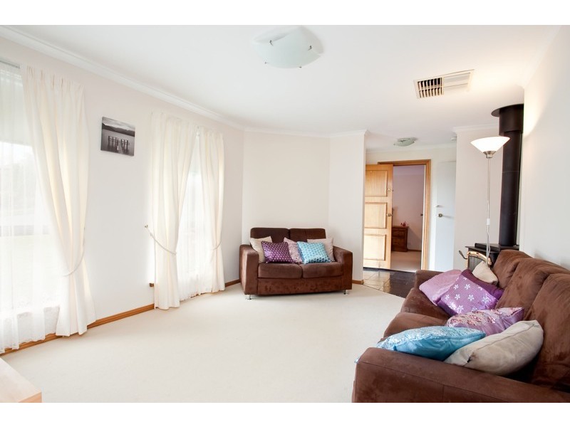 10 Arachne Drive, Hallett Cove SA 5158
