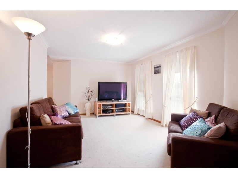 10 Arachne Drive, Hallett Cove SA 5158