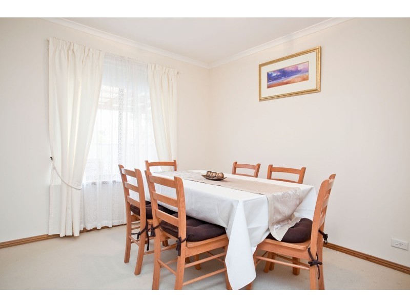 10 Arachne Drive, Hallett Cove SA 5158