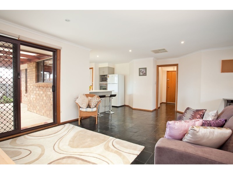 10 Arachne Drive, Hallett Cove SA 5158