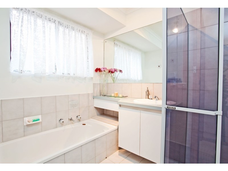 10 Arachne Drive, Hallett Cove SA 5158