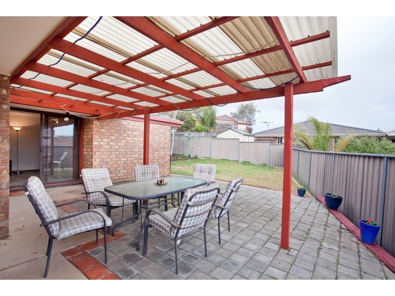 10 Arachne Drive, Hallett Cove SA 5158
