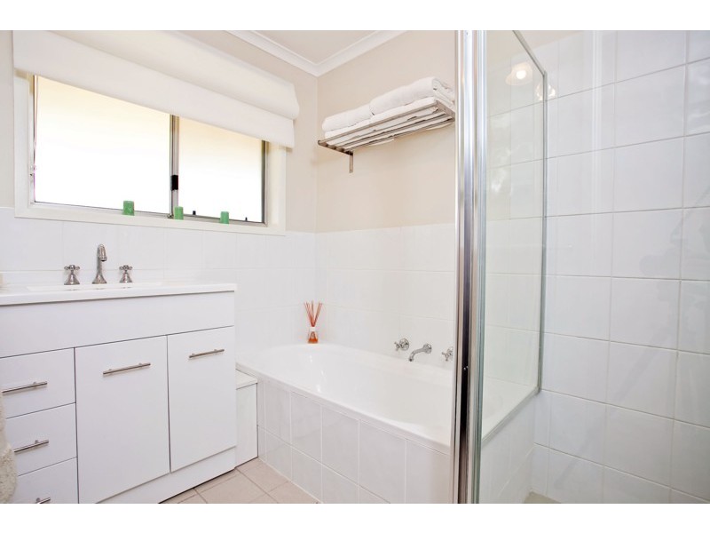 78 Lemon Road, Trott Park SA 5158