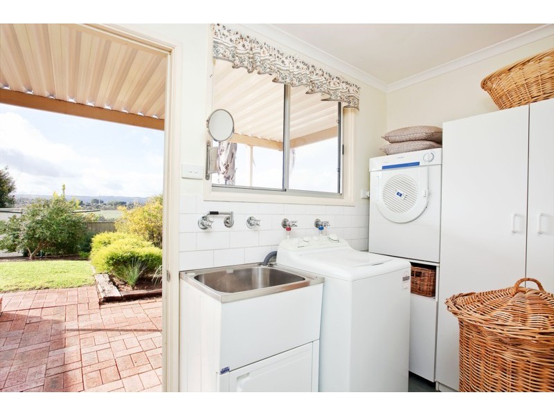 78 Lemon Road, Trott Park SA 5158