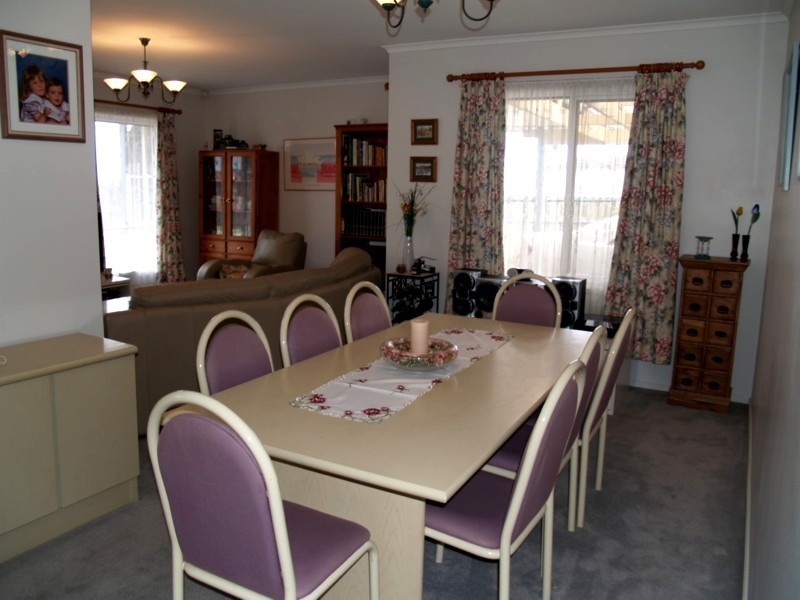 9 Gamay Drive, Old Reynella SA 5161