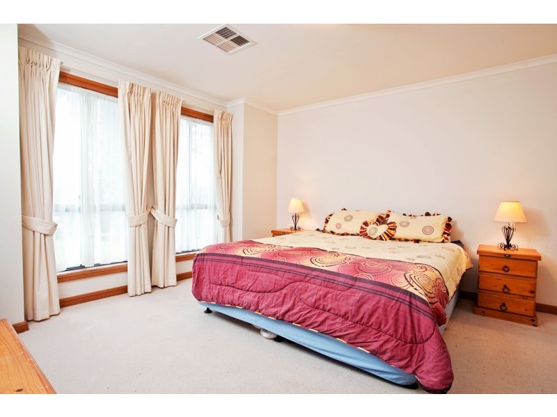 5 Norris Court “Southbank”, Sheidow Park SA 5158