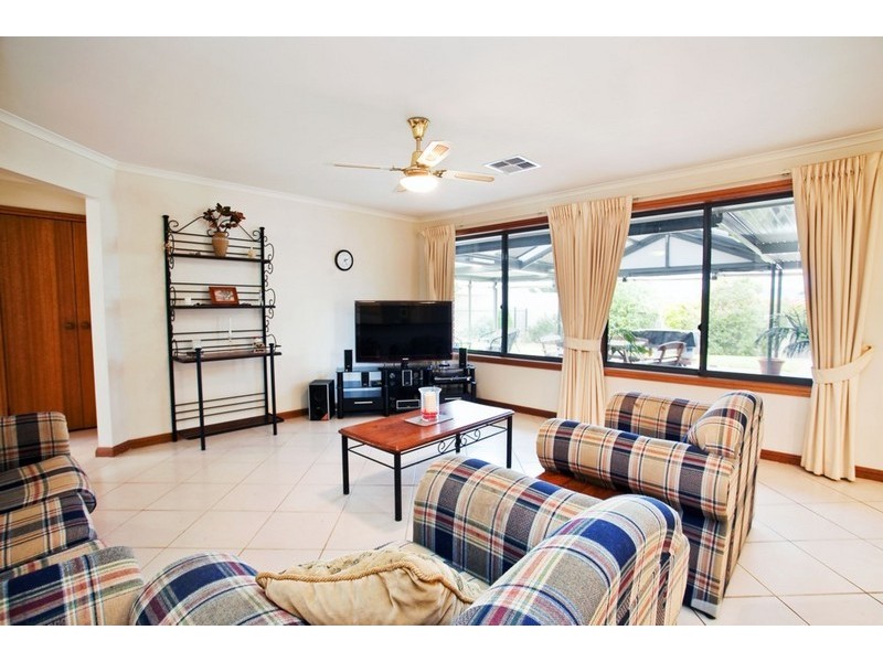 5 Norris Court “Southbank”, Sheidow Park SA 5158