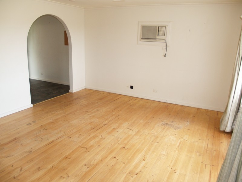 2 Amos Court, Morphett Vale SA 5162