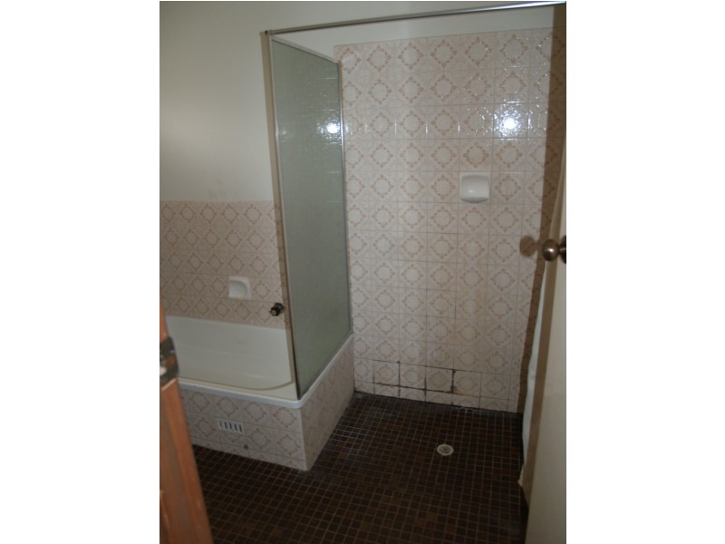 2 Amos Court, Morphett Vale SA 5162