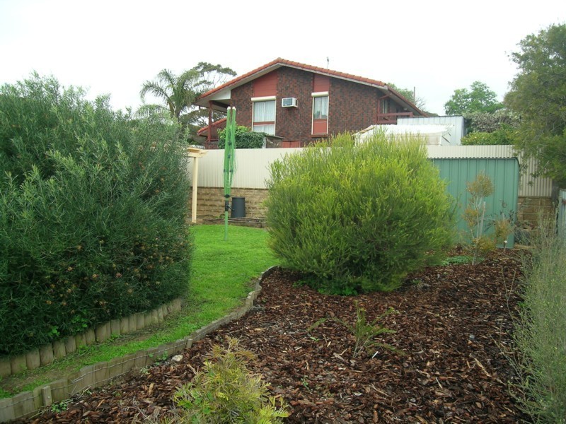 29 Manunda Way, Hallett Cove SA 5158