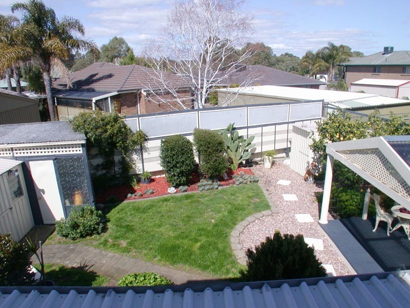 2 Brookland Valley Drive, Woodcroft SA 5162