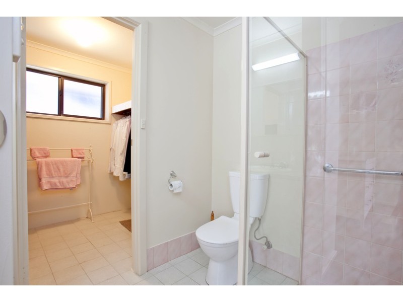 5 Elmeade Drive, Hallett Cove SA 5158