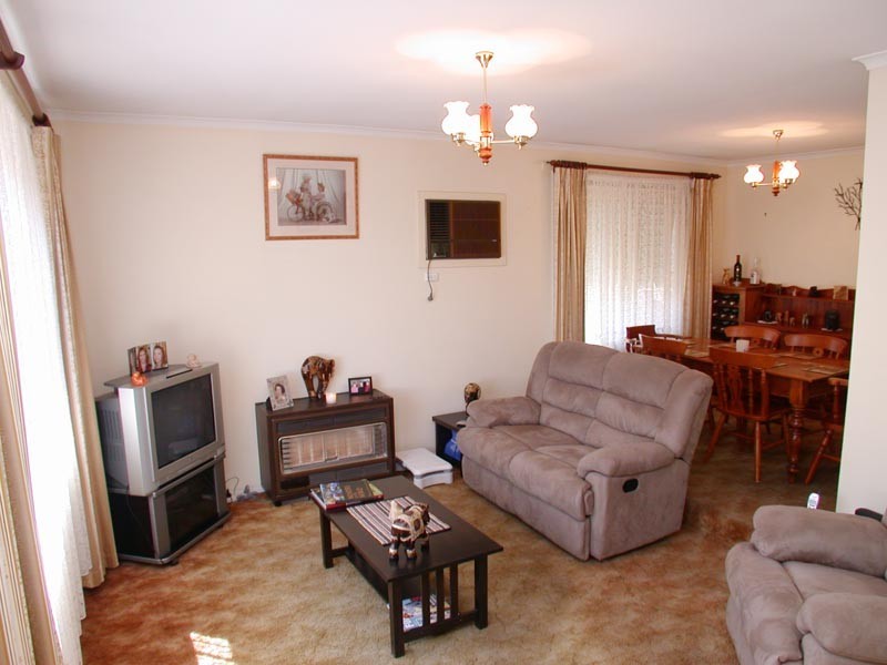52 French Crescent, Trott Park SA 5158