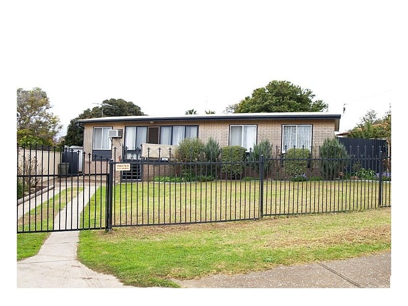 3 Candover Crescent, Huntfield Heights SA 5163