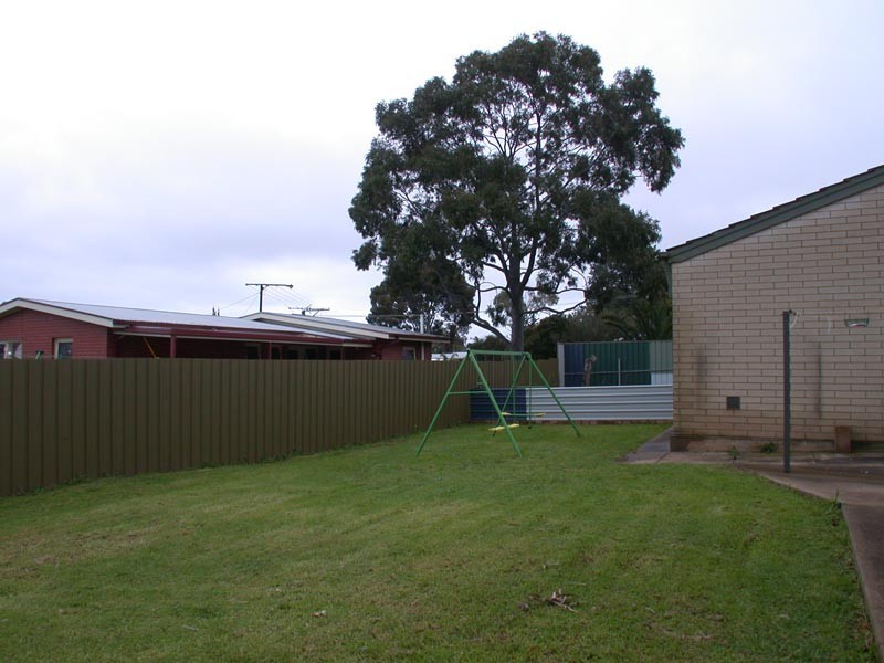 3 Felix Crescent, Morphett Vale SA 5162