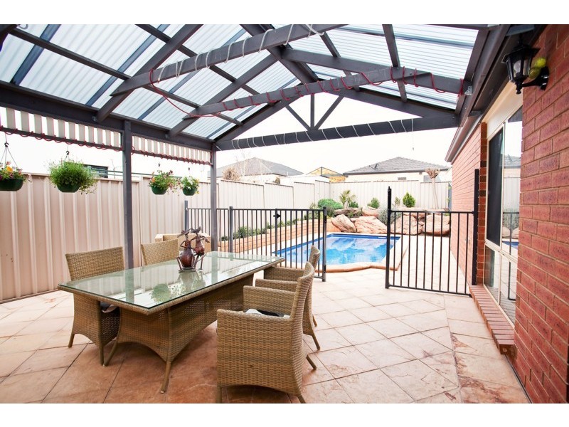 11 Carlisle Court (Cove Point), Hallett Cove SA 5158