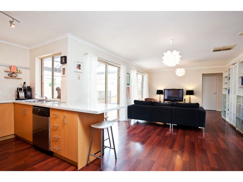 11 Carlisle Court (Cove Point), Hallett Cove SA 5158