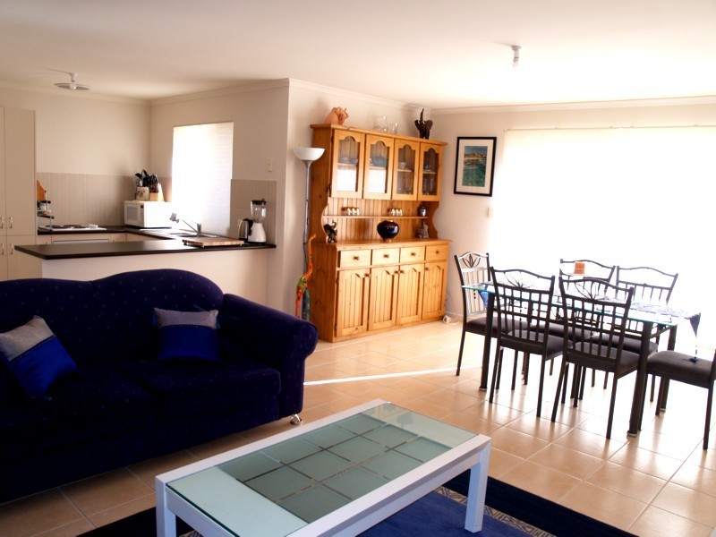 4/1 Church Crescent, Marion SA 5043