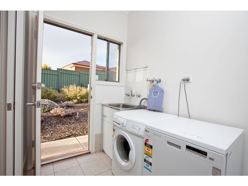 23 Elizabeth Crescent, Hallett Cove SA 5158