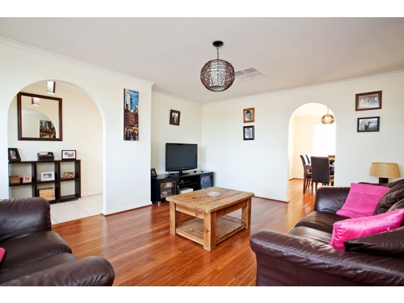 22 Capella Drive, Hallett Cove SA 5158