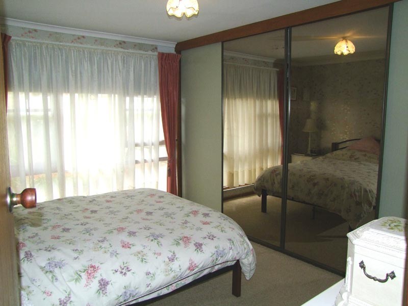 10 Atheldene Road, Happy Valley SA 5159