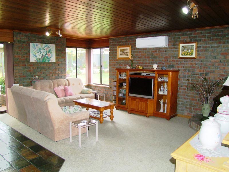 10 Atheldene Road, Happy Valley SA 5159