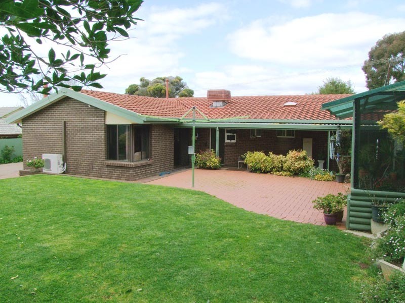 10 Atheldene Road, Happy Valley SA 5159