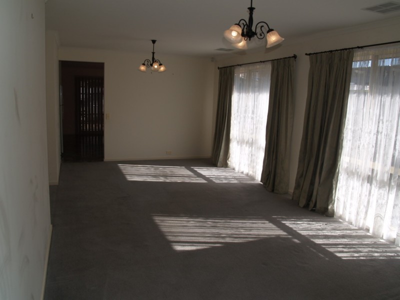 31 Berenwode Circuit, Morphett Vale SA 5162