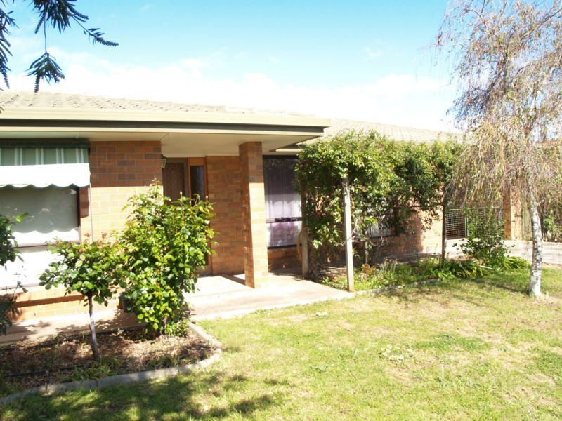 12 Trelawney Crescent, Huntfield Heights SA 5163