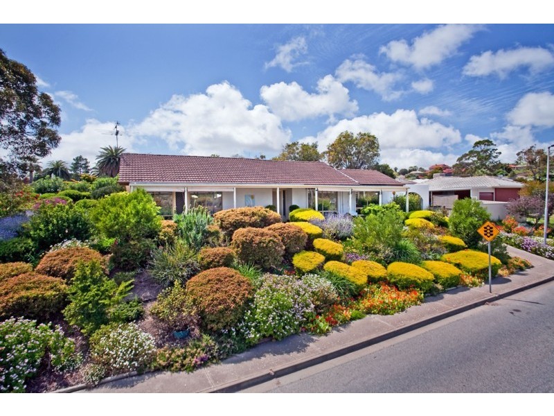 20 Ariel Street, Hallett Cove SA 5158