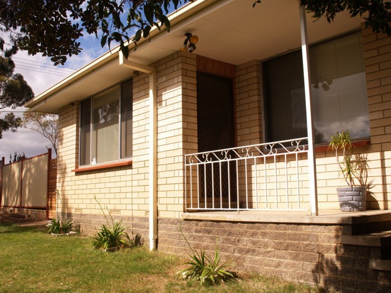 1/182 Wheatsheaf Road, Morphett Vale SA 5162