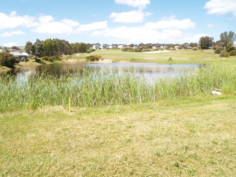 76 Coromandel Drive, Mccracken SA 5211