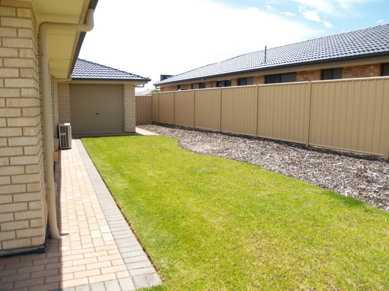 13 Whistlers Avenue, Aldinga Beach SA 5173