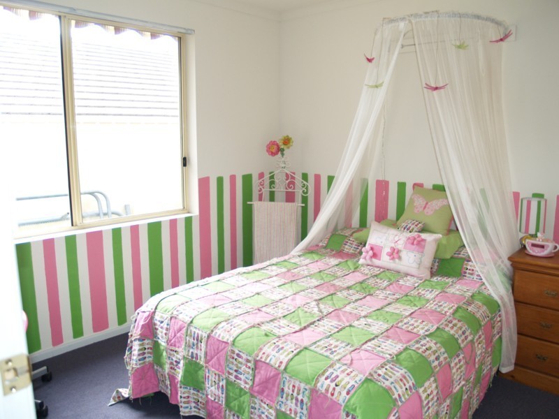 8 Benacre Close, Happy Valley SA 5159