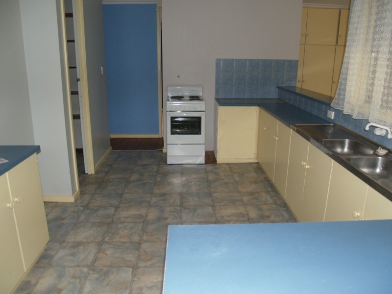 3 Pat Crescent, Morphett Vale SA 5162