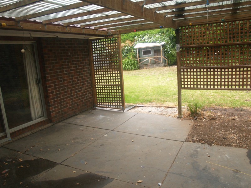 3 Pat Crescent, Morphett Vale SA 5162